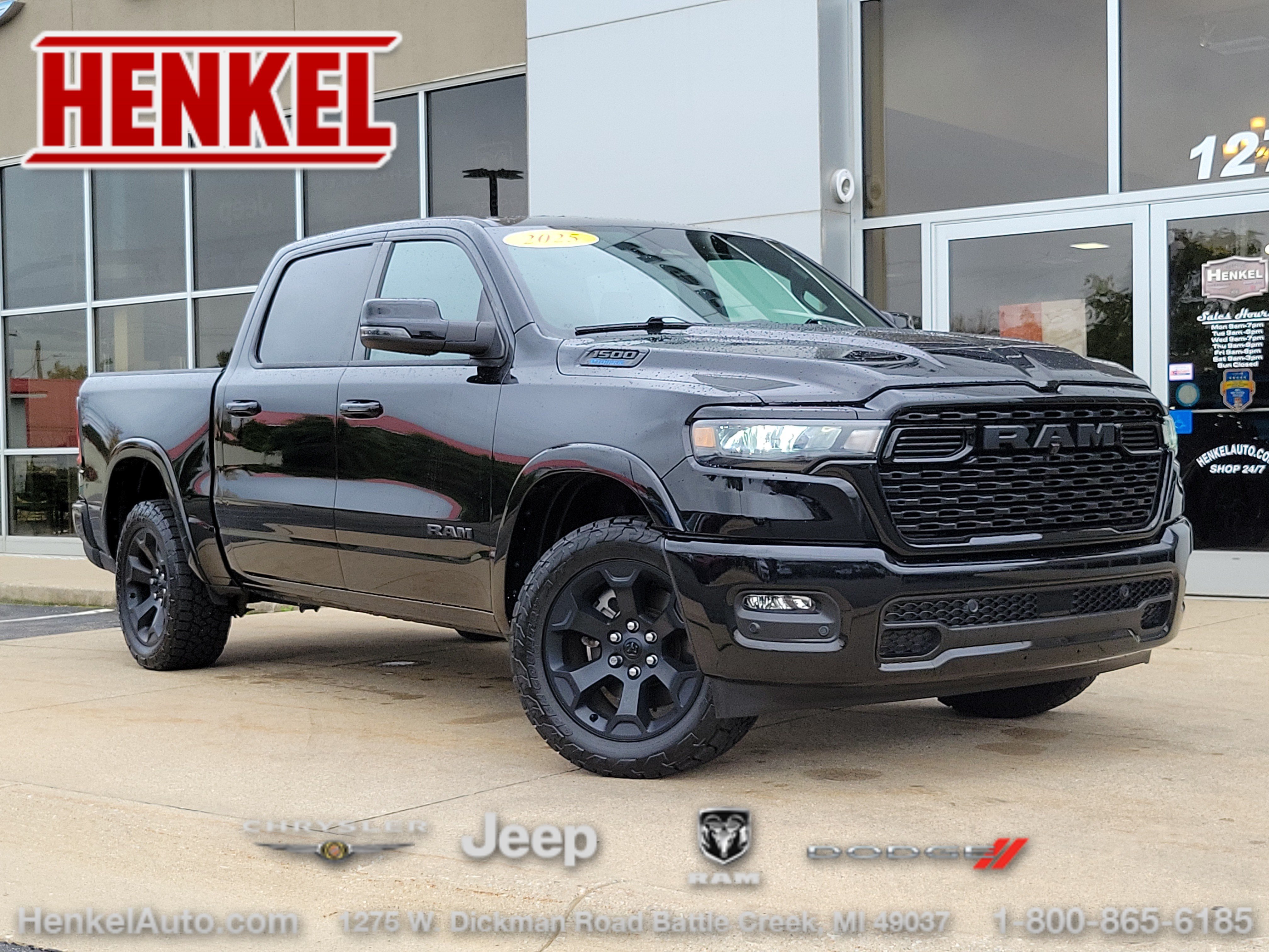 Used 2025 RAM 1500 Big Horn AWD/4WD image 1