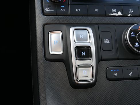 Used 2024 Hyundai Palisade Limited AWD/4WD image 24