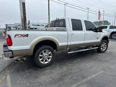 Used 2012 Ford F250 Lariat w/ Lariat Interior Pkg AWD/4WD image 10
