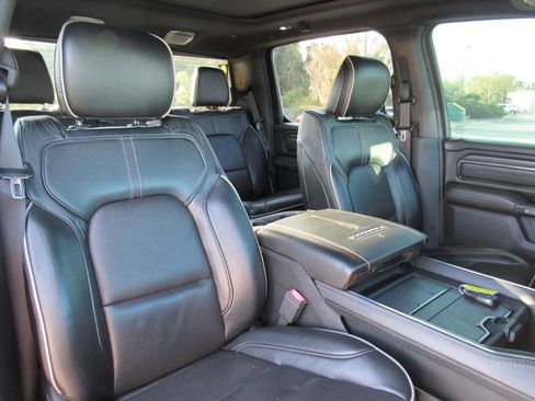 Used 2019 RAM 1500 Limited image 9