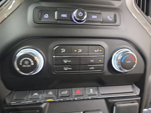 New 2026 GMC Sierra 1500 Pro w/ Pro Value Package AWD/4WD image 18