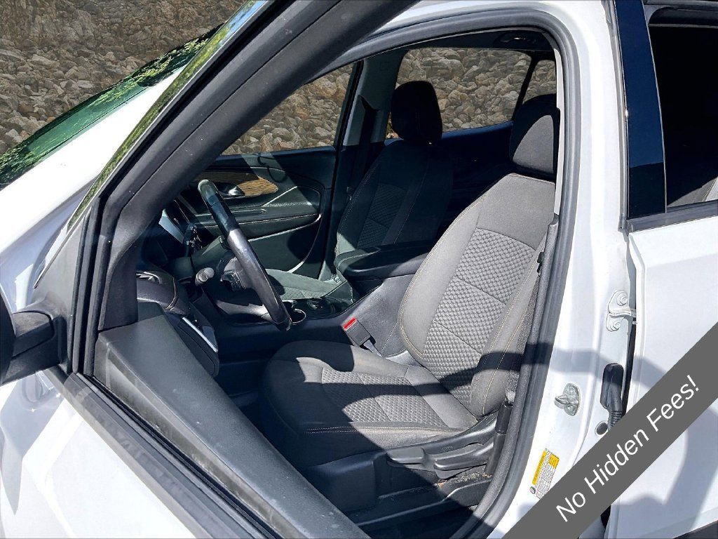 Used 2020 GMC Terrain SLE w/ LPO, Floor Liner Package FWD image 22