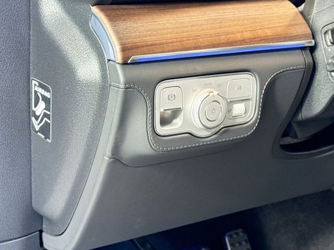 New 2026 Mercedes-Benz GLS 63 AMG 4MATIC image 10