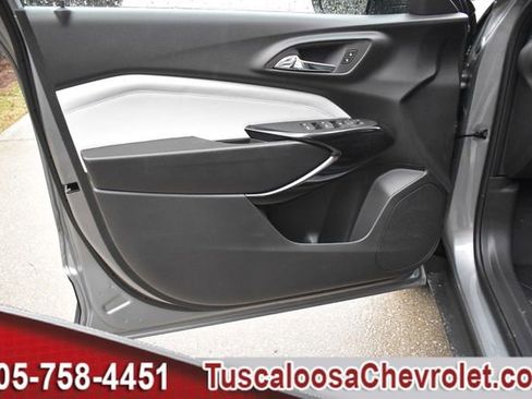 New 2026 Chevrolet Trax LT w/ LT Convenience Package image 12