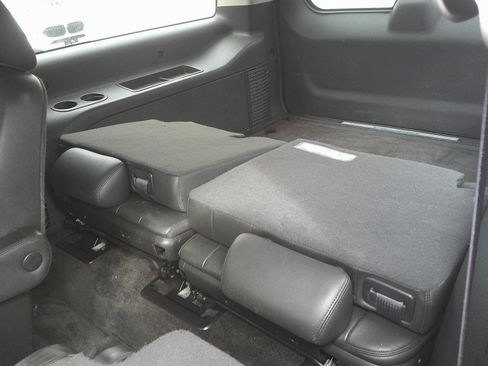 Used 2013 GMC Yukon XL Denali AWD/4WD image 11