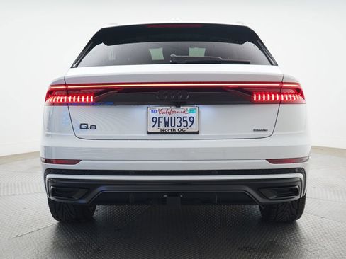 Used 2023 Audi Q8 Premium Plus w/ Premium Plus Package AWD/4WD image 4