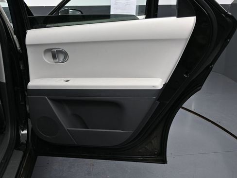 Used 2022 Hyundai Ioniq 5 SE image 35