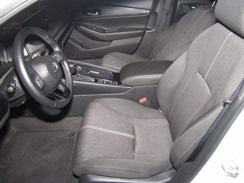 Certified 2024 Honda Accord Sport image 9