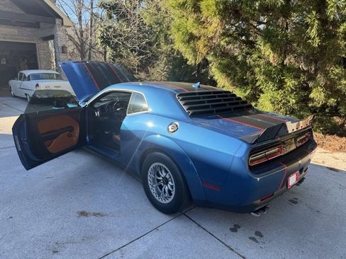 Used 2021 Dodge Challenger SRT Hellcat Redeye image 47