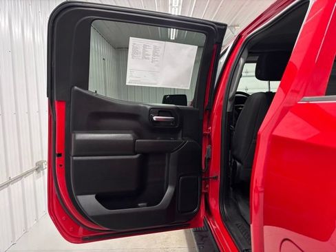 Used 2022 Chevrolet Silverado 1500 Custom AWD/4WD image 12