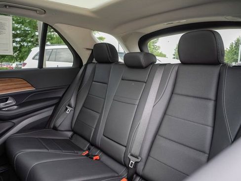 Certified 2025 Mercedes-Benz GLE 350 4MATIC image 30