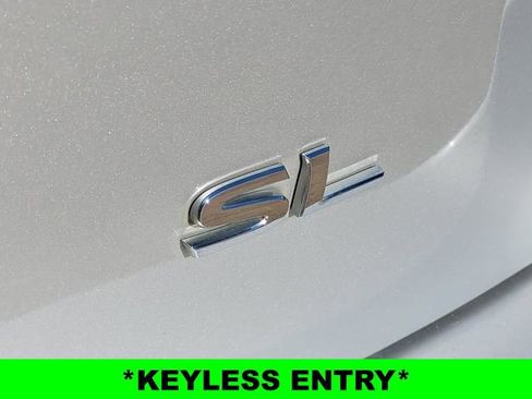 Used 2020 Nissan Pathfinder SL image 9