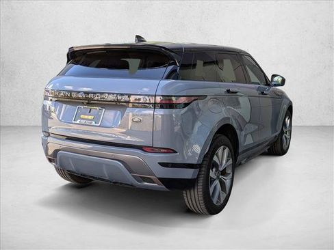 Used 2021 Land Rover Range Rover Evoque R-Dynamic SE image 5