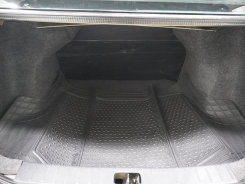 Used 2014 Nissan Versa S Plus image 14