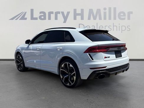 Used 2024 Audi RS Q8 w/ Black Optic Package AWD/4WD image 3