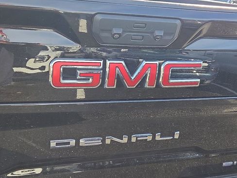 Used 2023 GMC Sierra 3500 Denali w/ Denali Black Diamond Edition image 29
