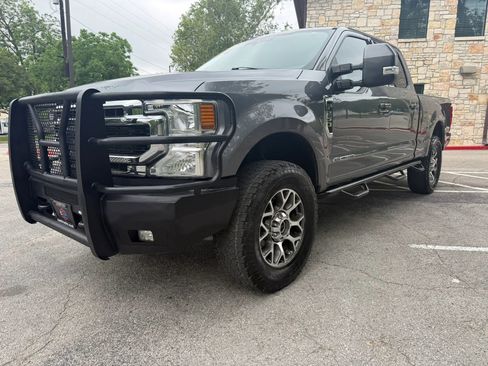 Used 2021 Ford F250 Lariat w/ FX4 Off-Road Package AWD/4WD image 1