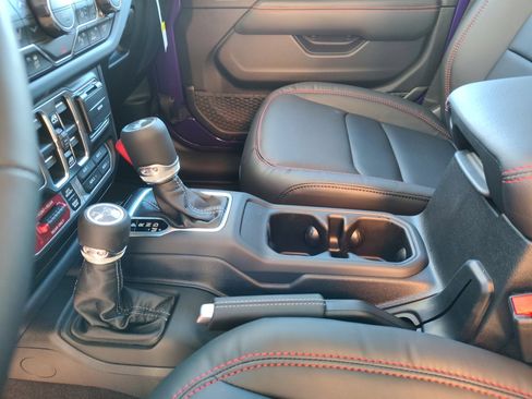 New 2026 Jeep Wrangler Unlimited Rubicon image 20