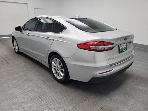 Used 2019 Ford Fusion SE FWD image 5