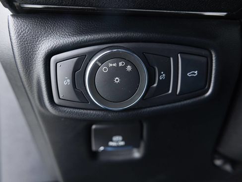 Used 2017 Lincoln MKZ Premiere image 35