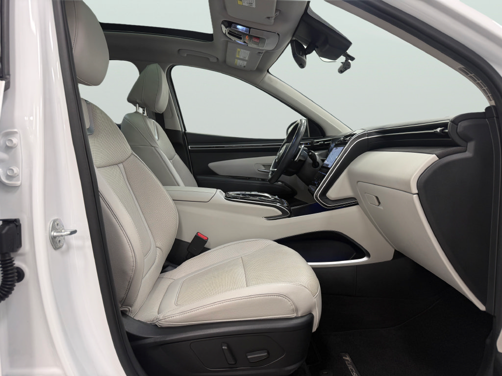 Used 2024 Hyundai Tucson Limited AWD/4WD image 11