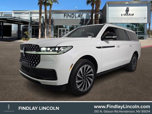 New 2026 Lincoln Navigator L Black Label AWD/4WD image 1