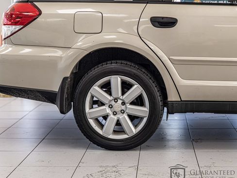 Used 2008 Subaru Outback 2.5i AWD/4WD image 10