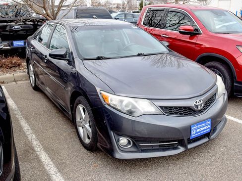 Used 2013 Toyota Camry SE image 15