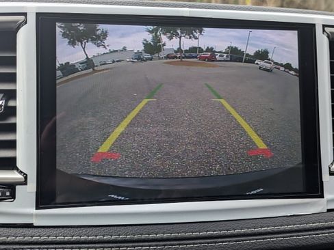 New 2026 Chrysler Pacifica Select image 20