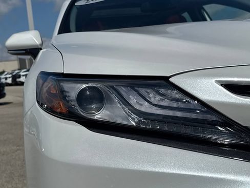 Used 2024 Toyota Camry XSE FWD image 12