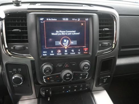 Used 2018 RAM 2500 Laramie w/ Sport Appearance Group AWD/4WD image 27