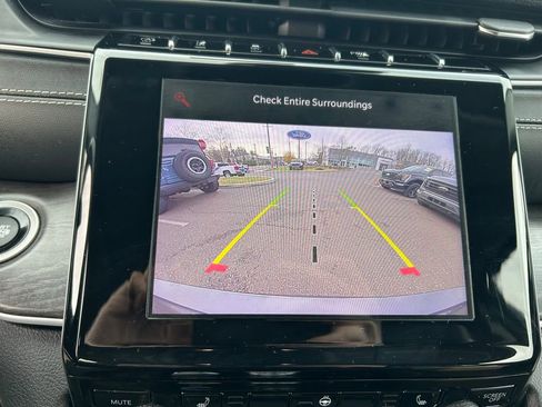 Used 2022 Jeep Grand Cherokee L Limited image 29