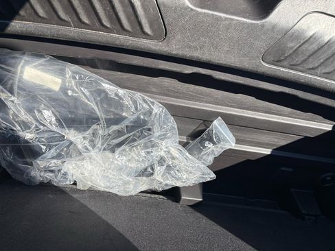 Used 2023 Chevrolet Tahoe LT w/ Luxury Package image 53