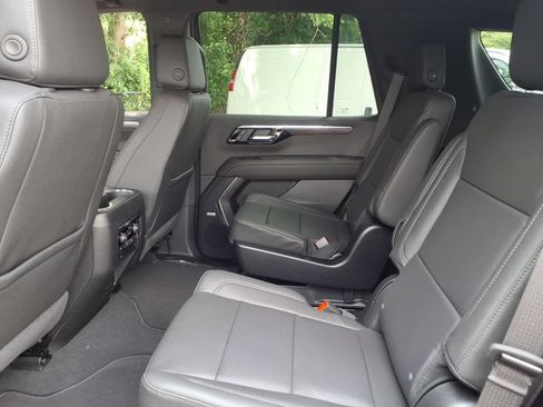 New 2026 Chevrolet Tahoe LT w/ Comfort Package AWD/4WD image 16