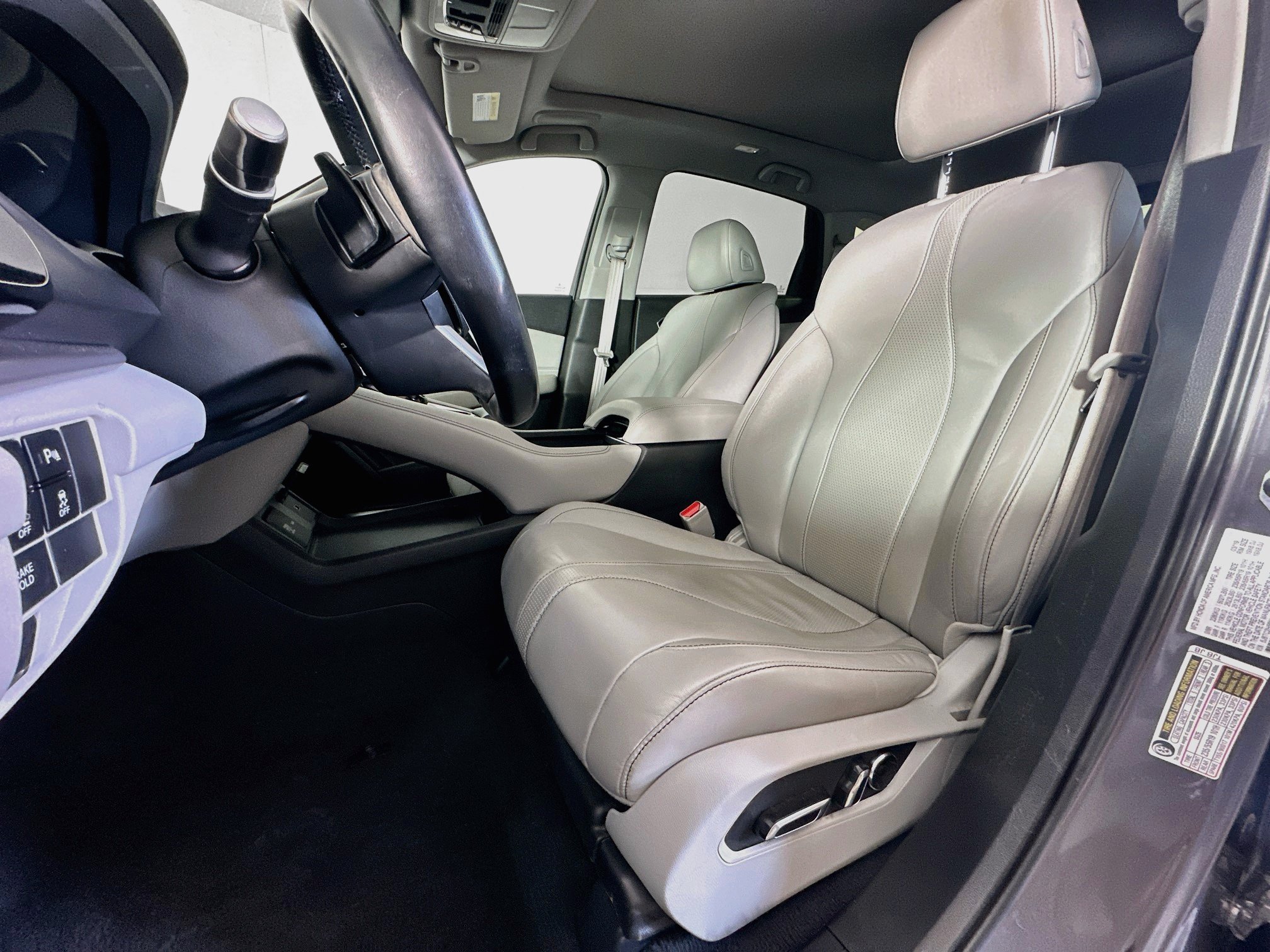 Used 2019 Acura RDX w/ Technology Package AWD/4WD image 13
