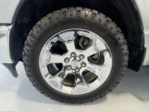 Used 2022 RAM 1500 Big Horn AWD/4WD image 39
