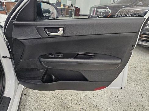 Used 2020 Kia Optima SX image 28