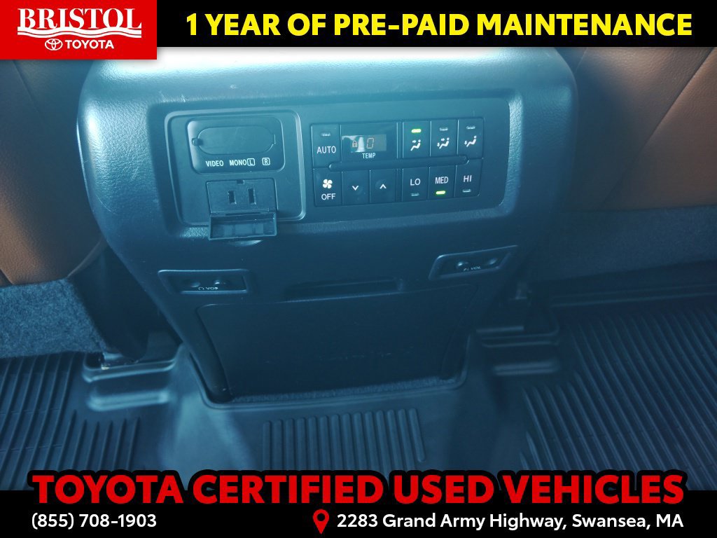 Certified 2020 Toyota Sequoia Platinum AWD/4WD image 19