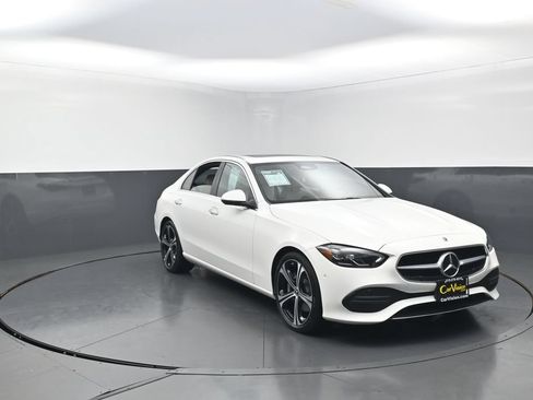 Used 2024 Mercedes-Benz C 300 Sedan image 3