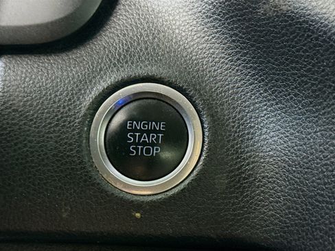 Used 2022 Toyota Tundra SR5 image 21