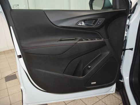 Used 2024 Chevrolet Equinox RS w/ RS Leather Package AWD/4WD image 44