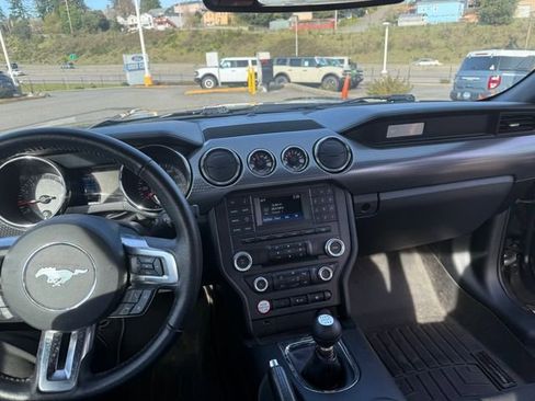 Used 2016 Ford Mustang GT w/ GT Performance Package image 7