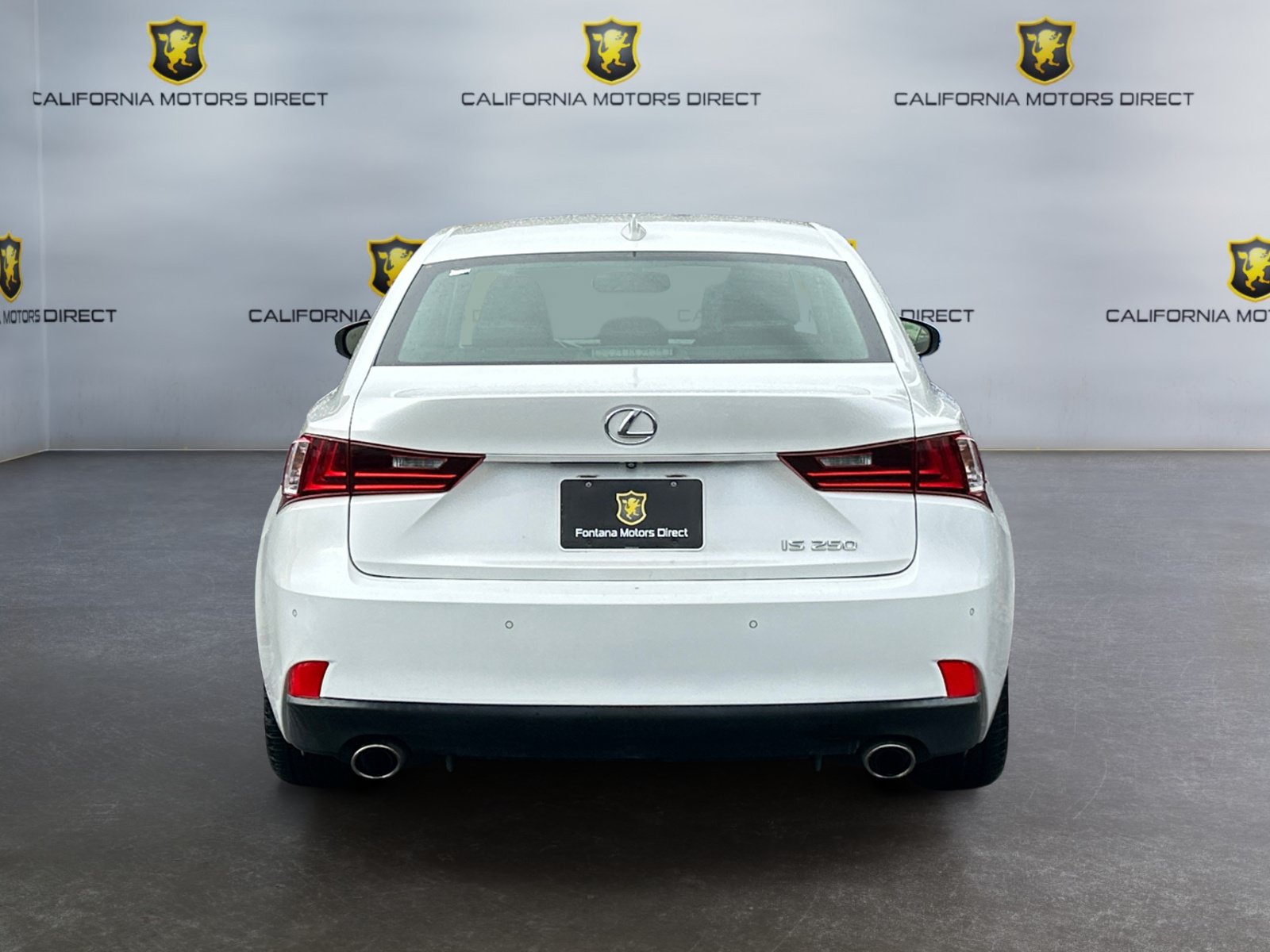 Used 2015 Lexus IS 250 w/ Navigation System Package RWD image 4