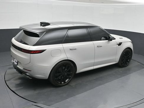 Used 2026 Land Rover Range Rover Sport Autobiography AWD/4WD image 33