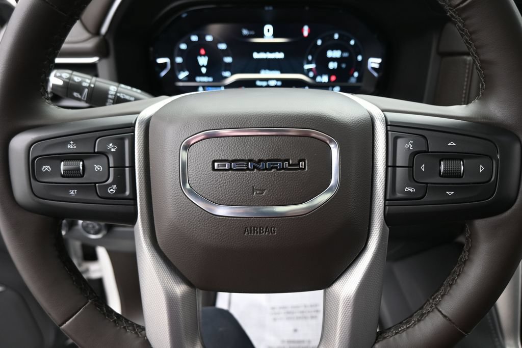 Used 2023 GMC Yukon XL Denali w/ Max Trailering Package AWD/4WD image 17