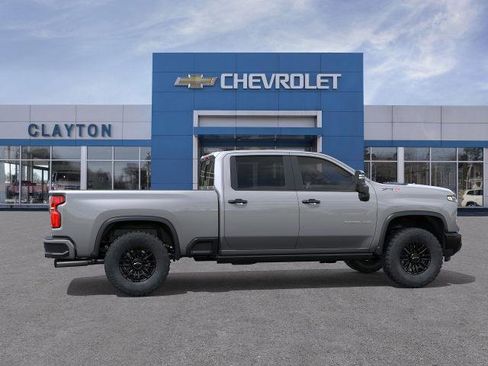 New 2026 Chevrolet Silverado 2500 ZR2 image 5