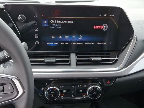 New 2026 Chevrolet Trax ACTIV w/ Driver Confidence Package image 11