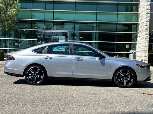 Certified 2025 Honda Accord Sport image 3