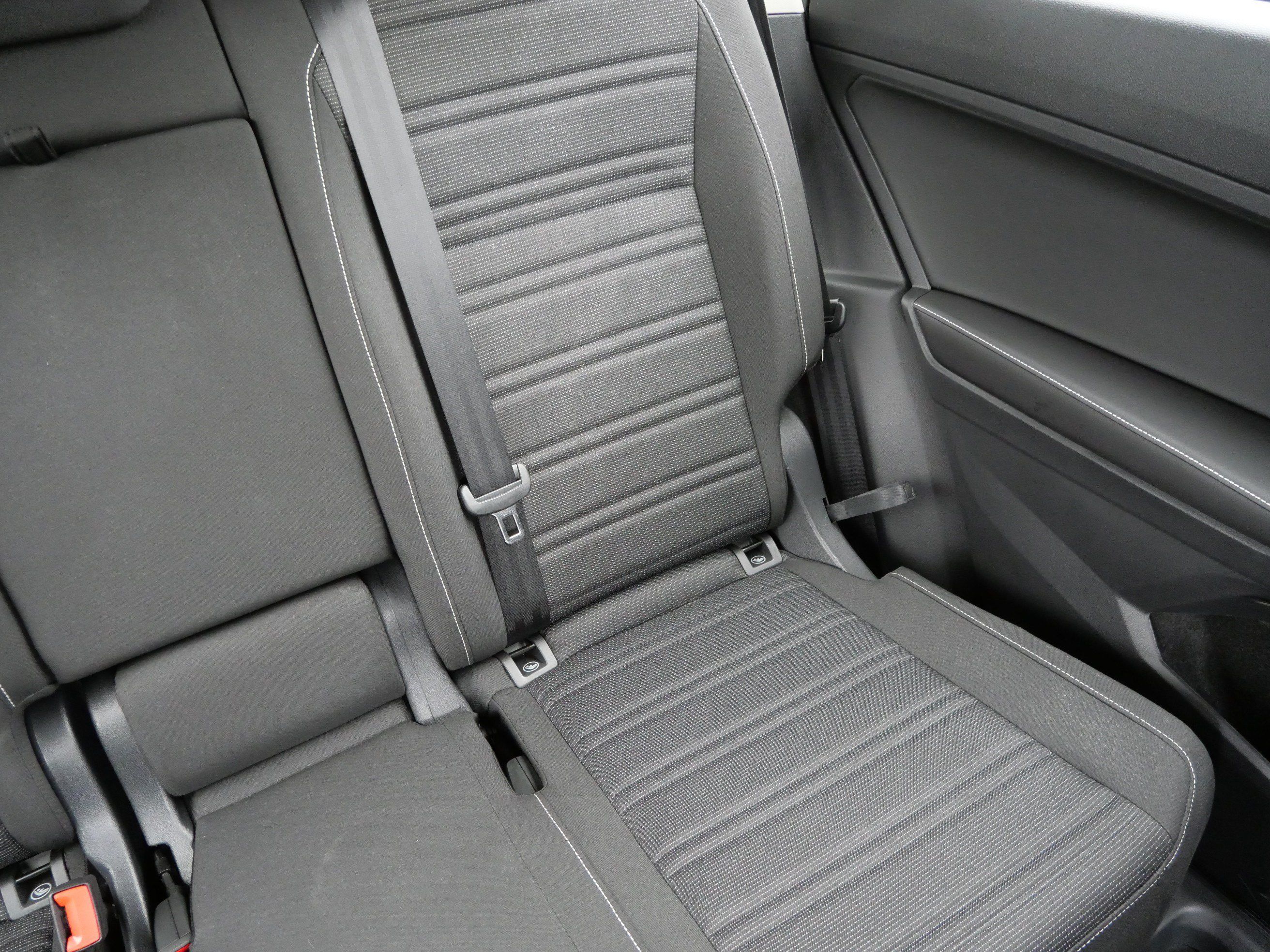 Certified 2024 Volkswagen Tiguan S w/ MDO Package, Two-Row AWD/4WD image 14