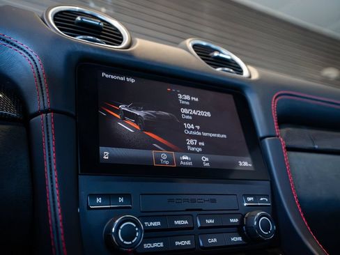 Certified 2025 Porsche 718 Boxster GTS RWD image 18